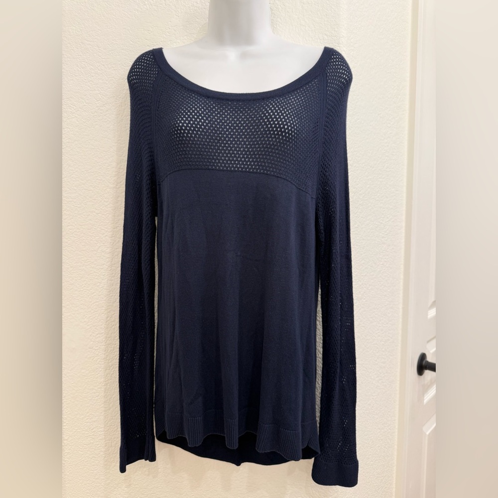 Rag & Bone Navy Mesh Open Knit Sweater Size Medium - EUC